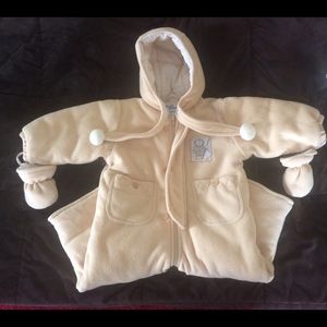 WARM & COZY SNOW SUIT SIZE L 24MOS LIKE NEW